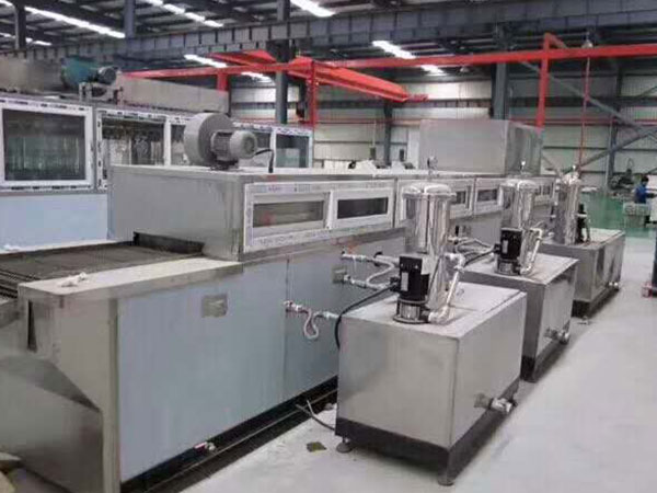 超聲清洗機廠家分析與超聲波清洗與傳統(tǒng)清洗有什么不同？(圖1)